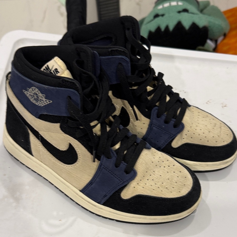 Nike High-Top Sneakers in Black and Cream